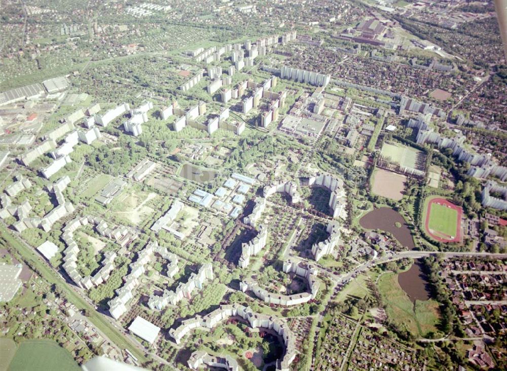 Luftaufnahme Berlin - Reinickendorf - GESOBAU AG Märkisches Viertel