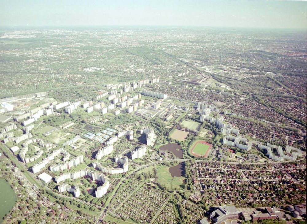 Berlin - Reinickendorf von oben - GESOBAU AG Märkisches Viertel