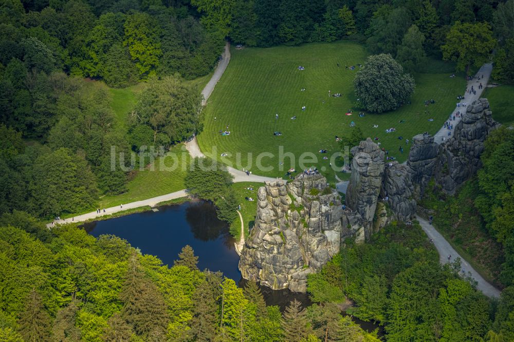 Luftbild Horn-Bad Meinberg - Gesteinsformation Sandsteinformation Externsteine in Horn-Bad Meinberg im Bundesland Nordrhein-Westfalen, Deutschland