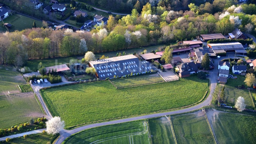 Hennef (Sieg) aus der Vogelperspektive: Gestüt Stöckerhof in Stöckerhof im Bundesland Nordrhein-Westfalen, Deutschland