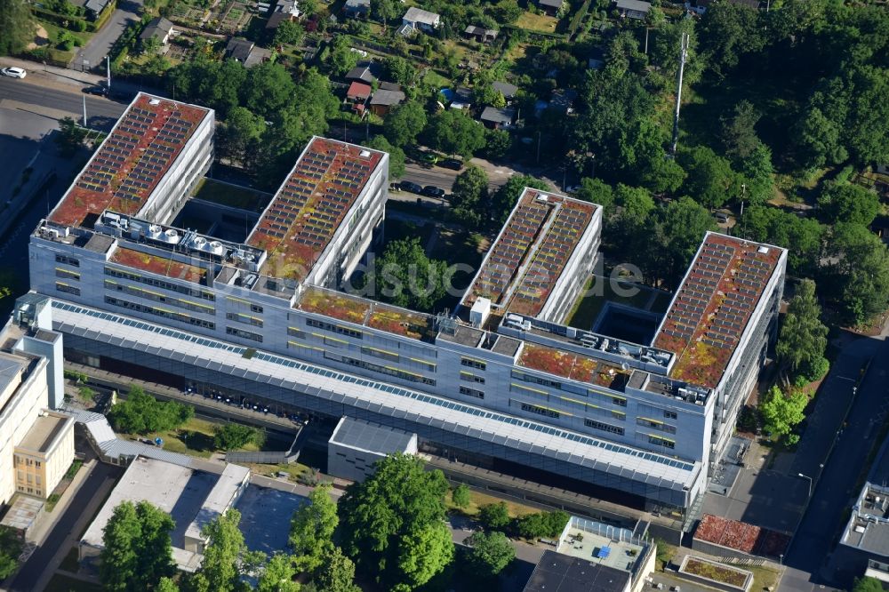 Luftaufnahme Dresden - Gesundheitszentrum und Ärztehaus der Medizinische Fakultät der TU Dresden, Klinik und Poliklinik für Frauenheilkunde und Geburtshilfe in Dresden im Bundesland Sachsen, Deutschland