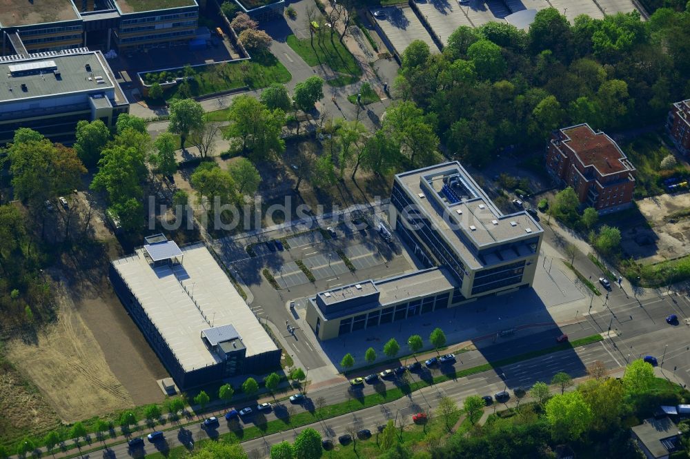 Berlin aus der Vogelperspektive: Gesundheitszentrum am Unfallkrankenhaus Berlin im Stadtteil Biesdorf im Bezirk Marzahn-Hellersdorf in Berlin