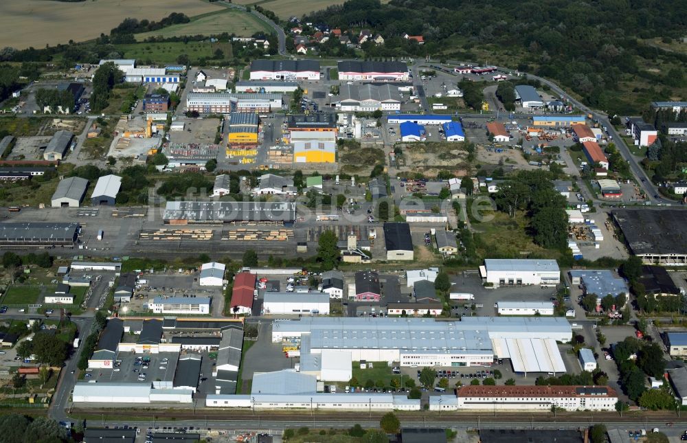 Luftbild Schwerin - Gewerbe- und Industriegebiet Görris in Schwerin im Bundesland Mecklenburg-Vorpommern