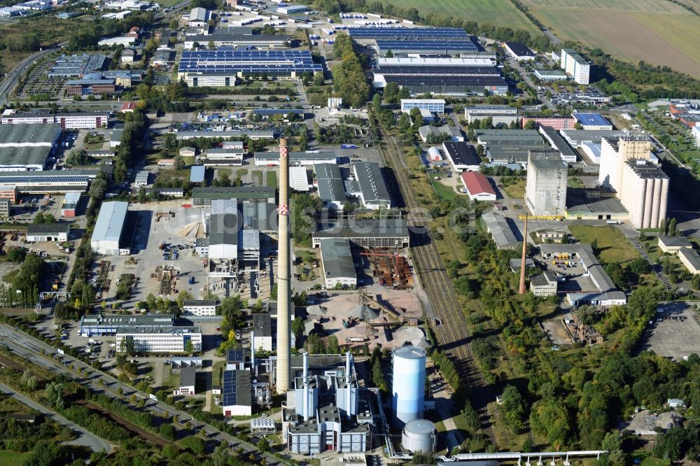 Schwerin aus der Vogelperspektive: Gewerbe- und Industriegebiet mit dem Heizkraftwerk Pampow in Schwerin im Bundesland Mecklenburg-Vorpommern