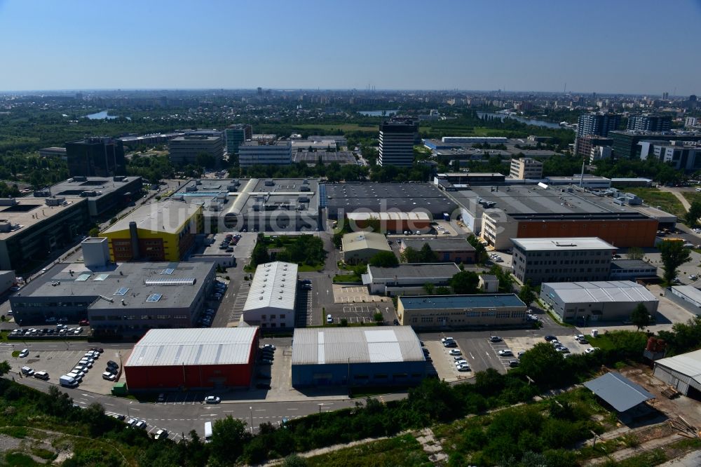 Bukarest aus der Vogelperspektive: Gewerbe- und Industriegebiet Iride Business Park in Bukarest in Rumänien