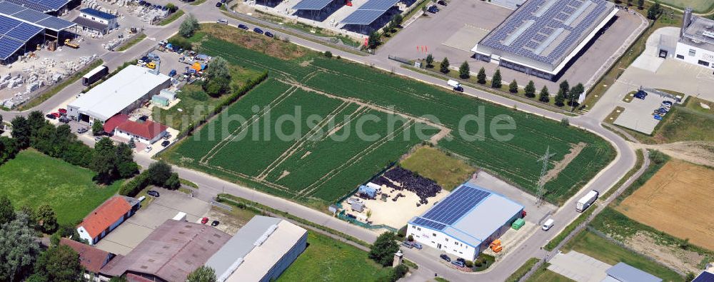 Leipheim von oben - Gewerbe- und Industriegebiet Spinnmähder in Leipheim / Bayern