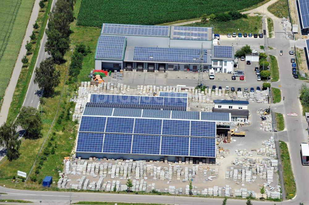 Leipheim aus der Vogelperspektive: Gewerbe- und Industriegebiet Spinnmähder in Leipheim / Bayern