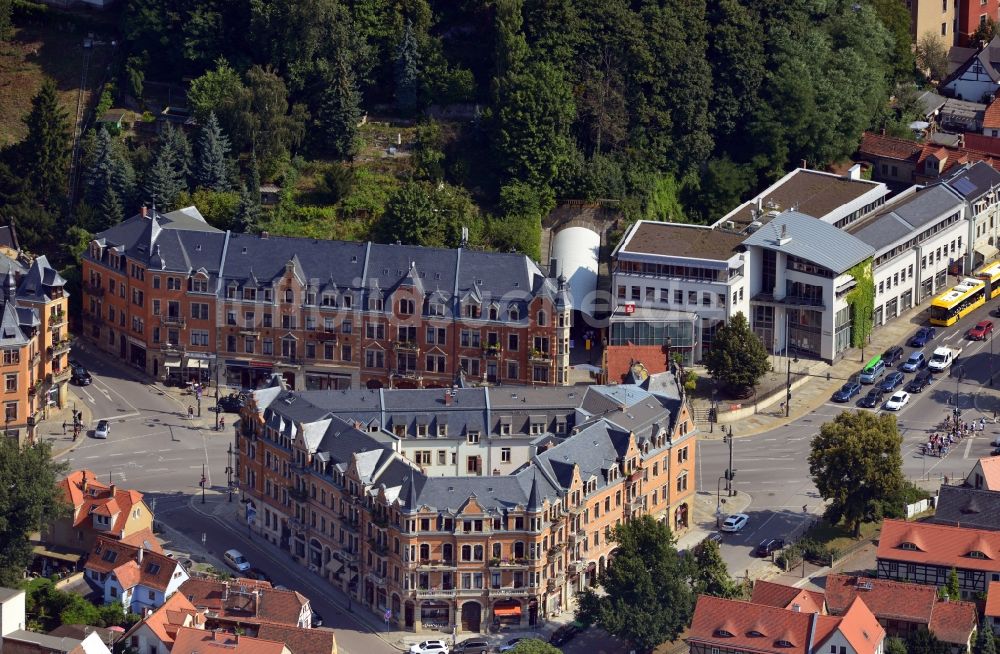 Luftaufnahme Dresden - Gewerbe- und Wohngebäude am Körnerplatz mit Zugang zur Standseilbahn in Dresden im Bundesland Sachsen