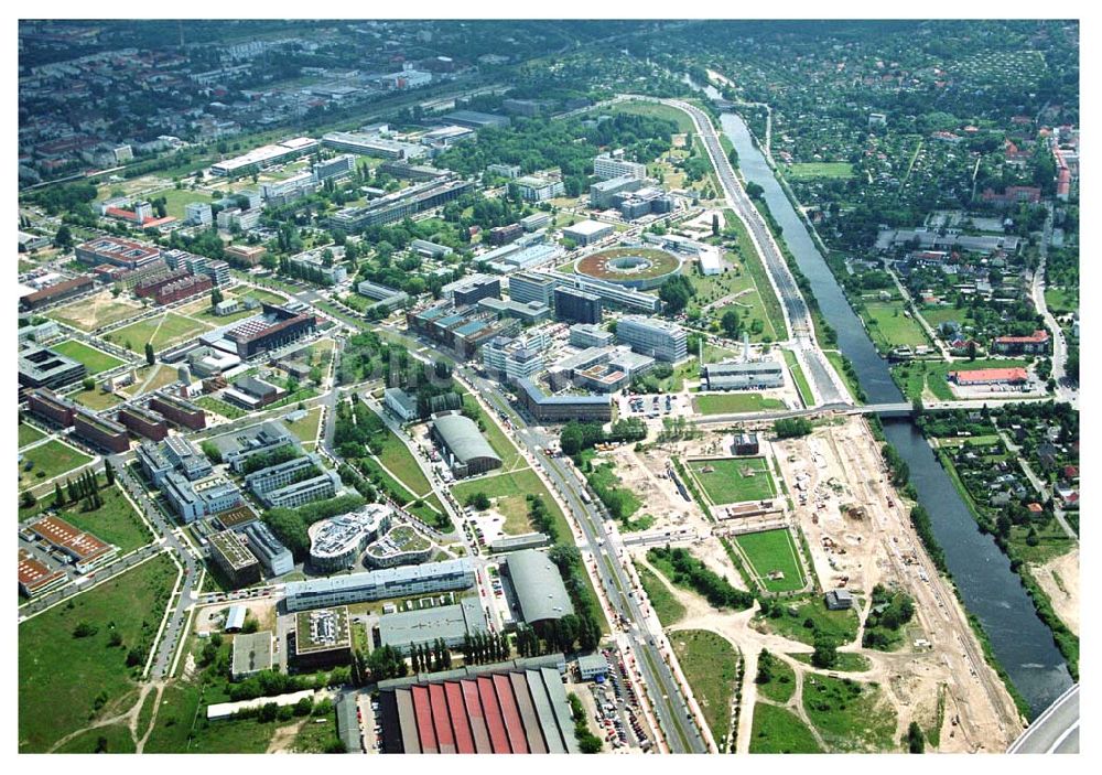 Luftaufnahme Berlin-Adlershof - Gewerbegebiet Adlershof