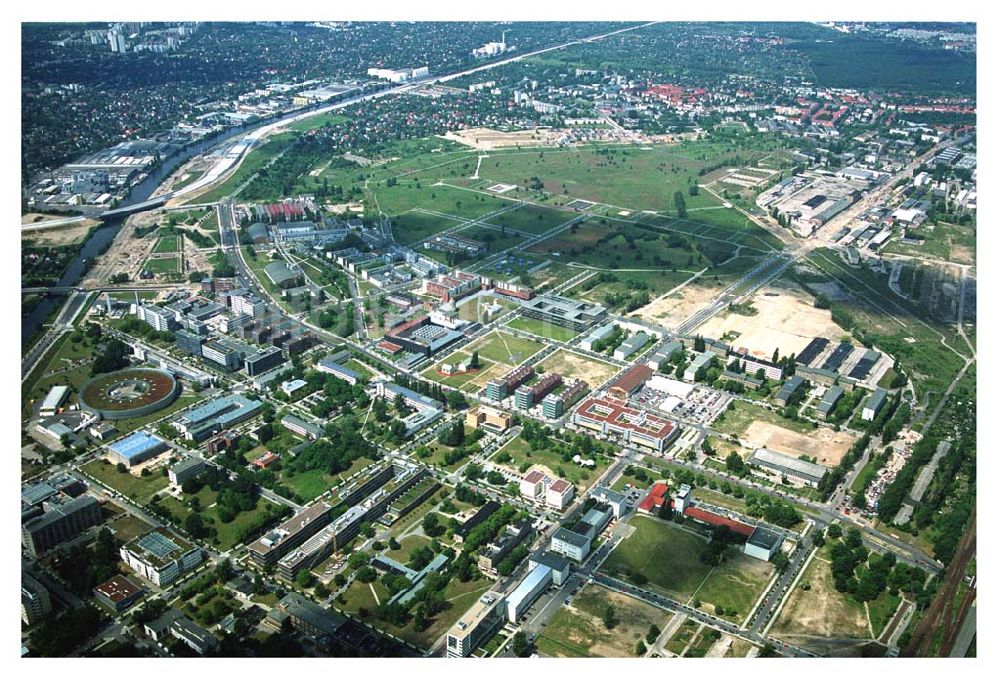 Berlin-Adlershof aus der Vogelperspektive: Gewerbegebiet Adlershof