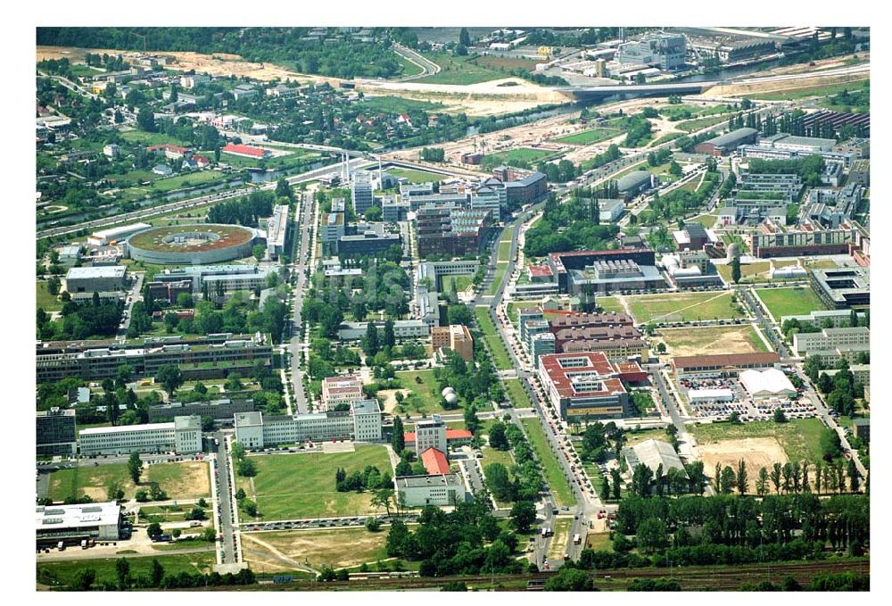 Berlin-Adlershof von oben - Gewerbegebiet Adlershof