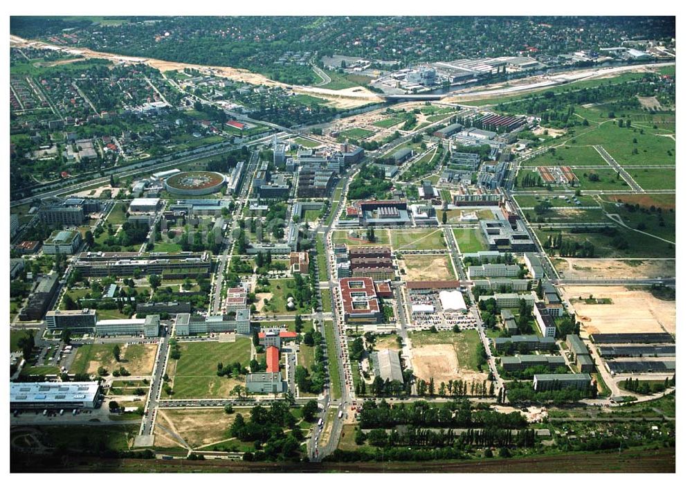 Berlin-Adlershof aus der Vogelperspektive: Gewerbegebiet Adlershof