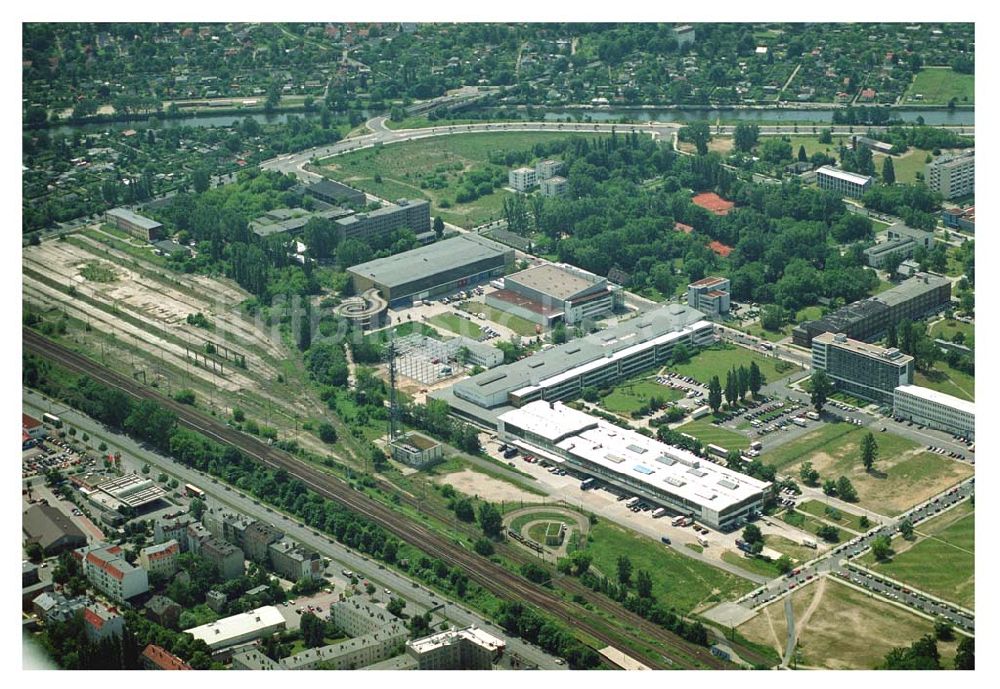 Berlin-Adlershof von oben - Gewerbegebiet Adlershof