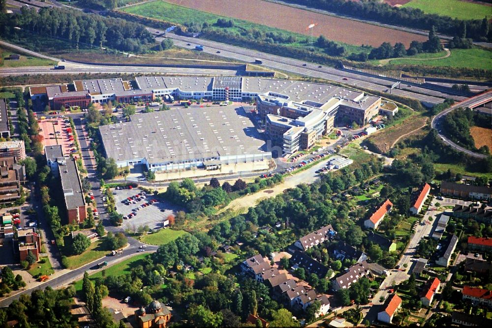 Luftaufnahme Düsseldorf - Gewerbegebiet an der Autobahn BAB A44 und A52 in Düsseldorf-Lichtenbroich im Bundesland Nordrhein-Westfalen