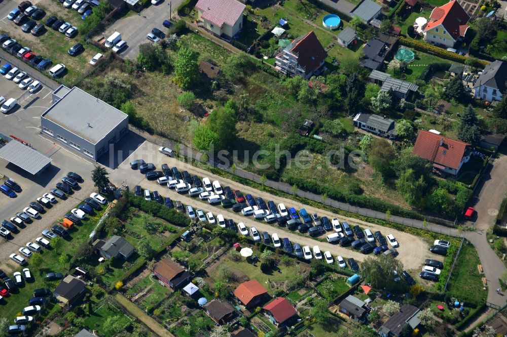 Berlin aus der Vogelperspektive: Gewerbegebiet Autohäuser der Möbus - Gruppe an der Hansastraße im Bezirk Weißensee in Berlin