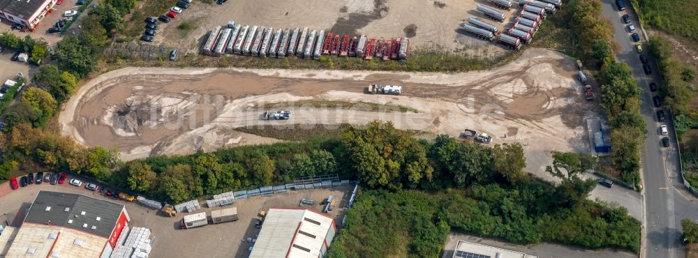 Gelsenkirchen von oben - Gewerbegebiet und Baumaschinenteststrecke in Gelsenkirchen im Bundesland Nordrhein-Westfalen, Deutschland