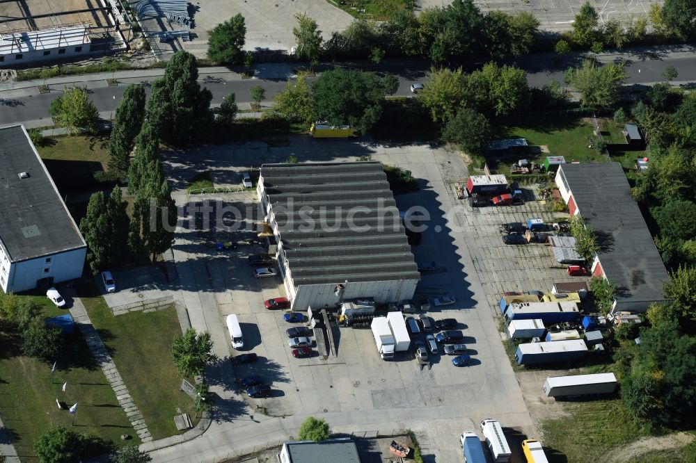 Luftaufnahme Berlin - Gewerbegebiet Boxberger Straße - Hornoer Ring im Ortsteil Marzahn in Berlin, Deutschland