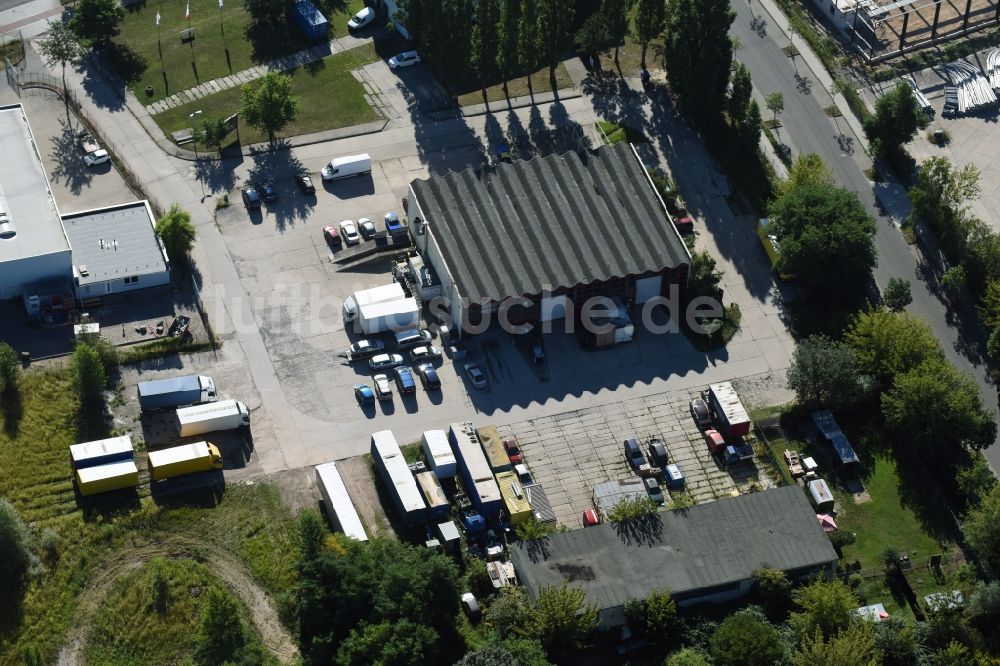 Luftaufnahme Berlin - Gewerbegebiet Boxberger Straße - Hornoer Ring im Ortsteil Marzahn in Berlin, Deutschland