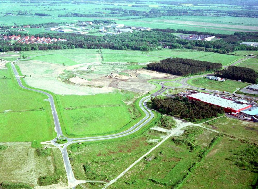 Luftaufnahme Genshagen / BRB - Gewerbegebiet Brandenburg Park der Firma TRIZEC HAHN Deutschland GmbH am südlichen Berliner Ring bei Ludwigsfelde 16