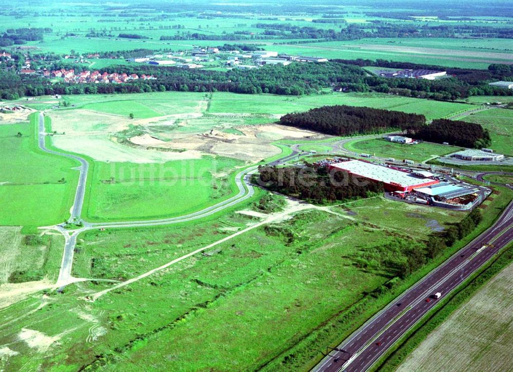 Genshagen / BRB von oben - Gewerbegebiet Brandenburg Park der Firma TRIZEC HAHN Deutschland GmbH am südlichen Berliner Ring bei Ludwigsfelde 16