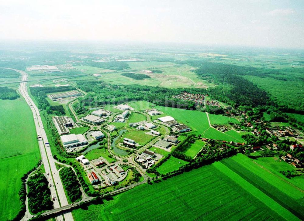 Genshagen / BRB von oben - Gewerbegebiet Brandenburg Park der Firma TRIZEC HAHN Deutschland GmbH am südlichen Berliner Ring bei Ludwigsfelde 16