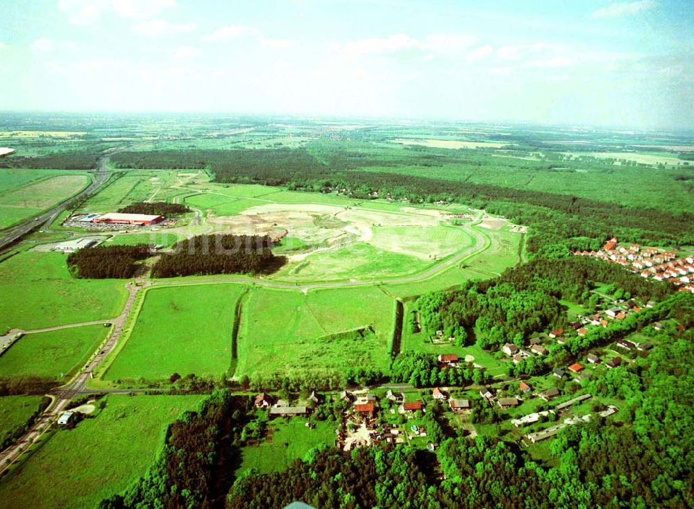 Luftaufnahme Genshagen / BRB - Gewerbegebiet Brandenburg Park der Firma TRIZEC HAHN Deutschland GmbH am südlichen Berliner Ring bei Ludwigsfelde 16