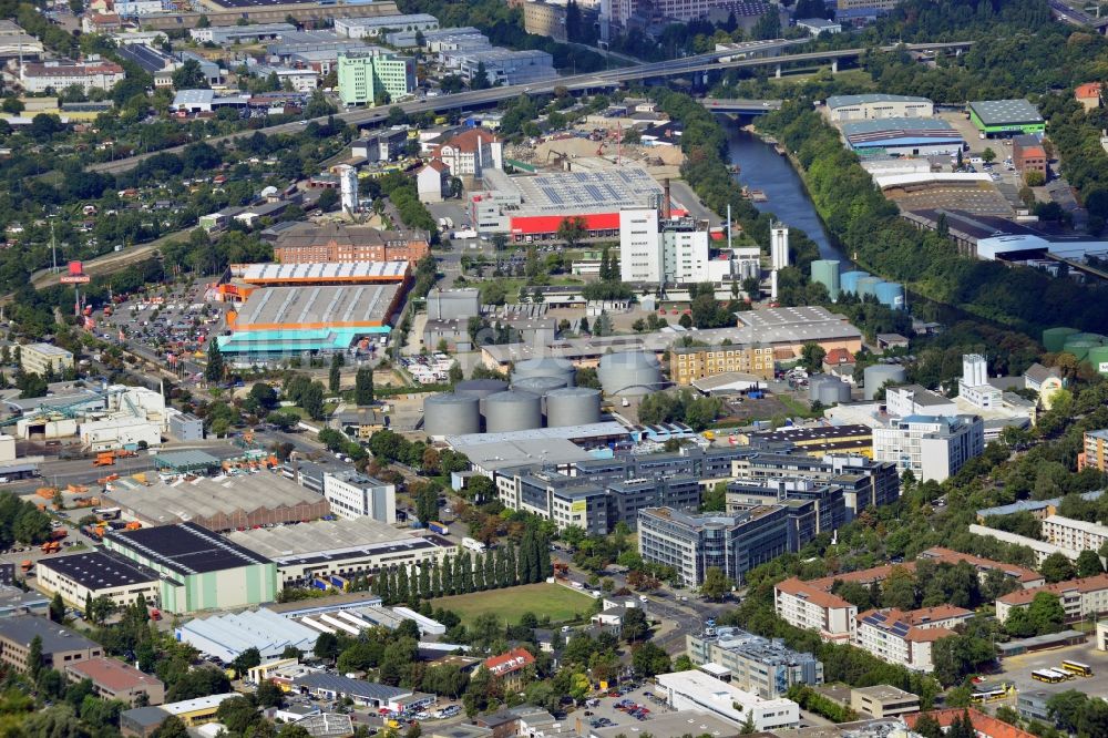 Berlin aus der Vogelperspektive: Gewerbegebiet / Business Park Teltowkanal-Süd in Berlin-Neukölln