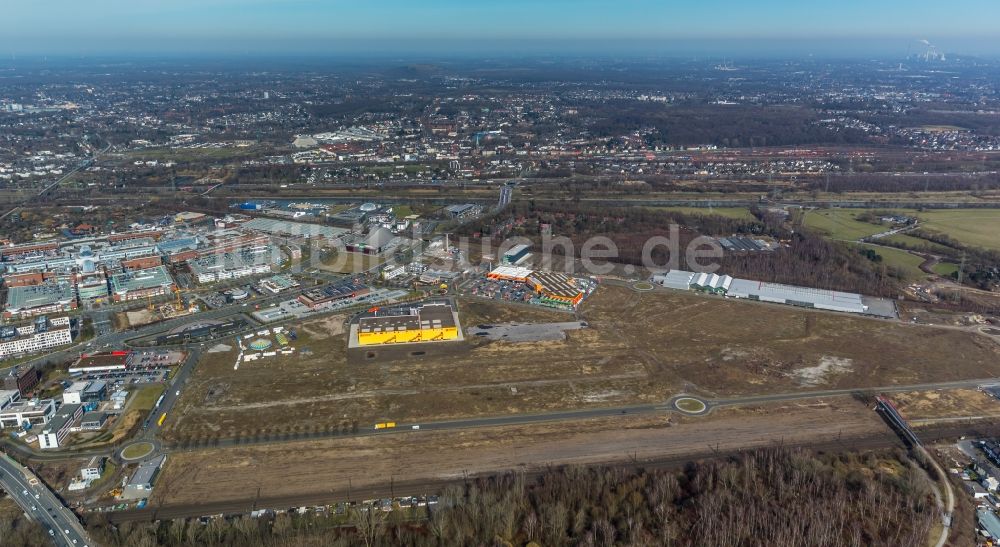 Luftbild Oberhausen - Gewerbegebiet BusinessPark.O mit Firmenansiedlung auf dem ehemaligen Stahlwerksgelände der Gutehoffnungshütte in Oberhausen im Bundesland Nordrhein-Westfalen