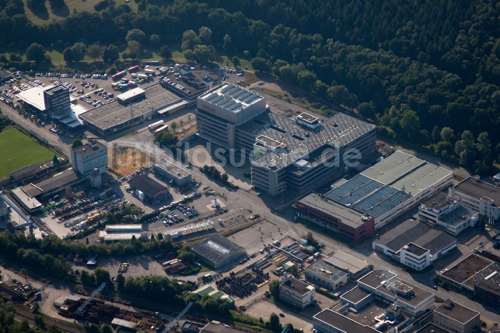 Pforzheim von oben - Gewerbegebiet Dennigstraße mit Versandhaus Wenz in Pforzheim im Bundesland Baden-Württemberg