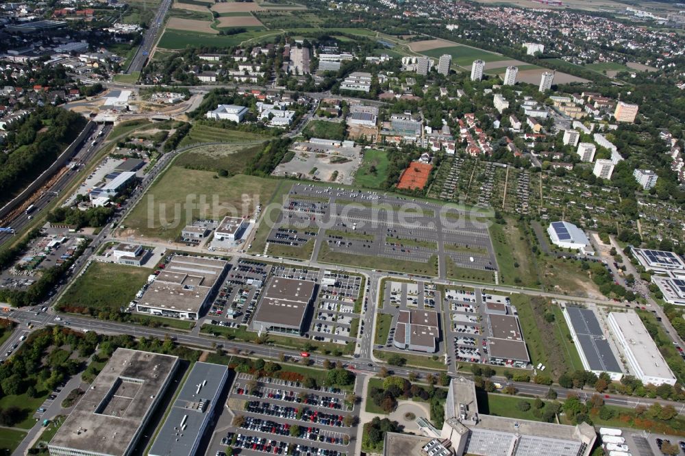 Mainz von oben - Gewerbegebiet und Dienstleistungszentrum mit der Automeile in der Oberstadt in Mainz im Bundesland Rheinland-Pfalz