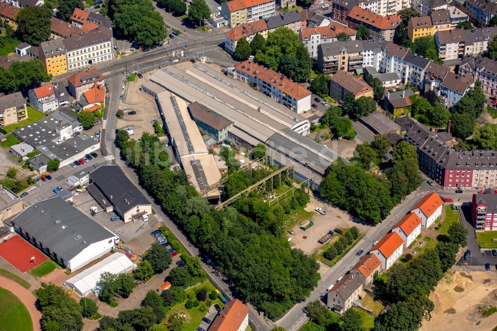 Witten von oben - Gewerbegebiet mit ehemaligen Industriehallen zwischen Jahnstraße und Augustastraße in Witten im Bundesland Nordrhein-Westfalen