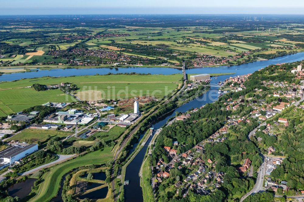 Luftbild Lauenburg/Elbe - Gewerbegebiet an der Elbe in Lauenburg/Elbe im Bundesland Schleswig-Holstein, Deutschland