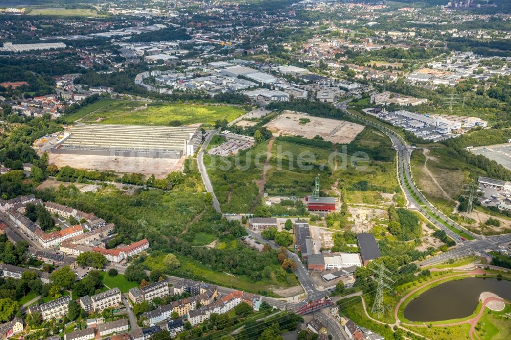 Luftaufnahme Essen - Gewerbegebiet entlang der Helenenstraße in Essen im Bundesland Nordrhein-Westfalen - NRW, Deutschland