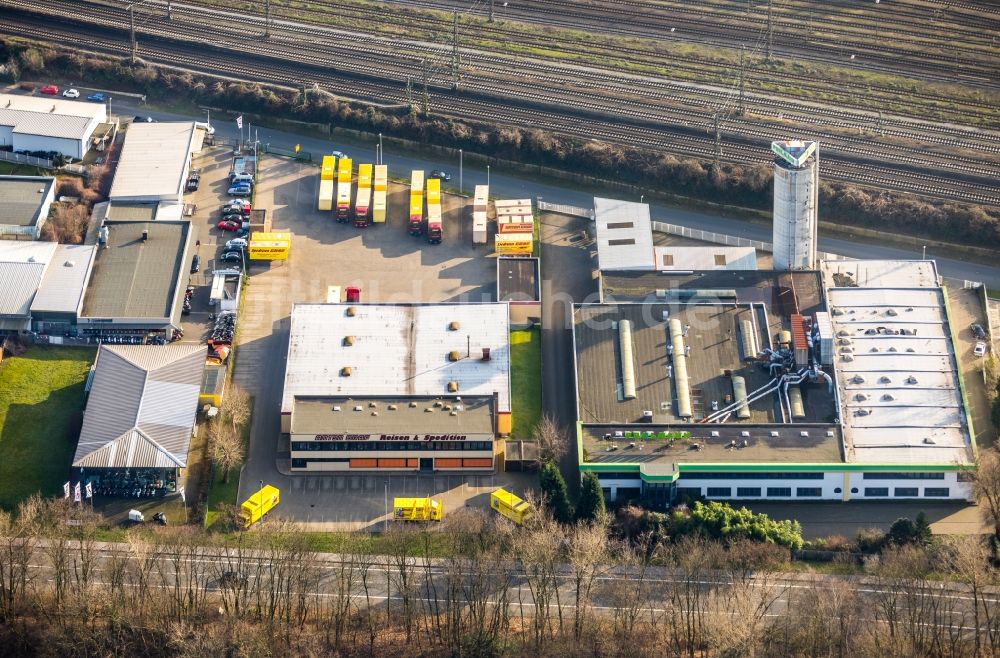 Herne von oben - Gewerbegebiet entlang der Herner Straße - Berliner Straße im Ortsteil Wanne-Eickel in Herne im Bundesland Nordrhein-Westfalen, Deutschland