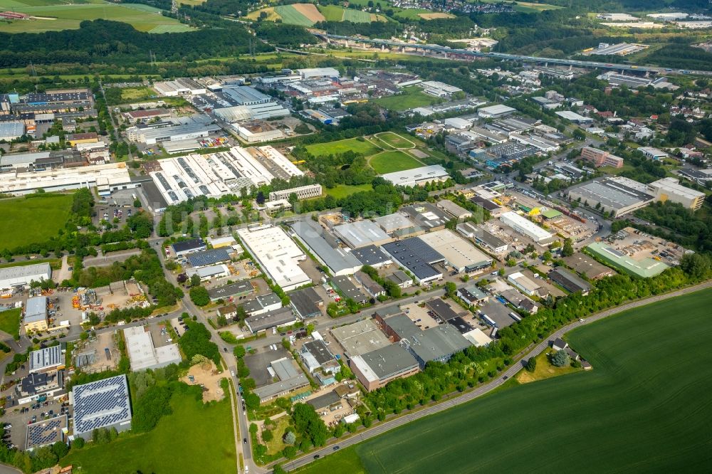 Luftbild Hagen - Gewerbegebiet entlang der Industriestraße in Hagen im Bundesland Nordrhein-Westfalen, Deutschland