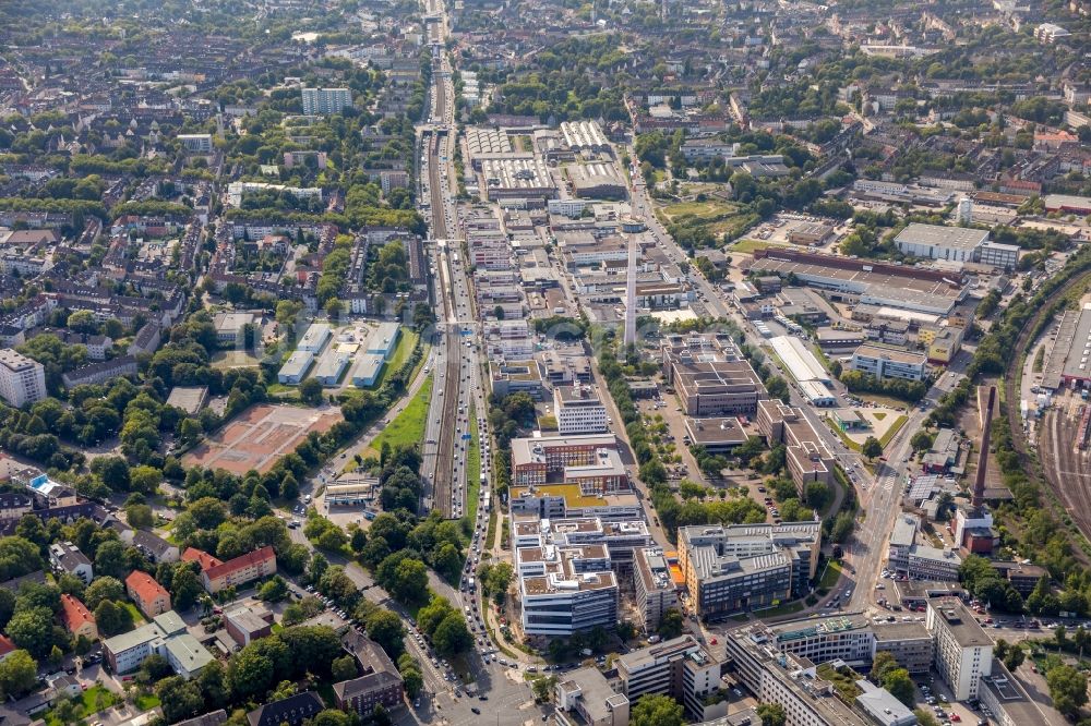 Luftbild Essen - Gewerbegebiet entlang der Münchener Straße - Bundesautobahn A40 in Essen im Bundesland Nordrhein-Westfalen, Deutschland