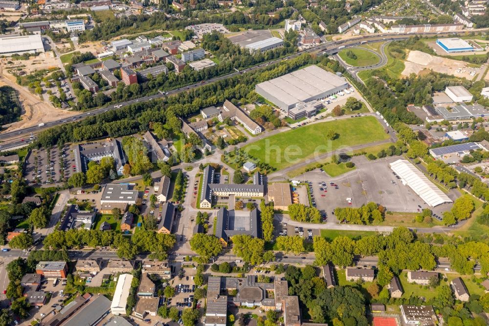 Luftaufnahme Essen - Gewerbegebiet entlang der Schönscheidtstraße in Essen im Bundesland Nordrhein-Westfalen, Deutschland