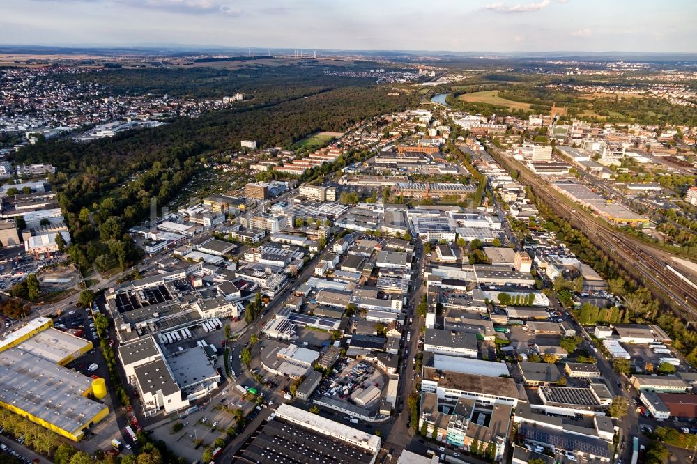 Fechenheim aus der Vogelperspektive: Gewerbegebiet in Fechenheim im Bundesland Hessen, Deutschland