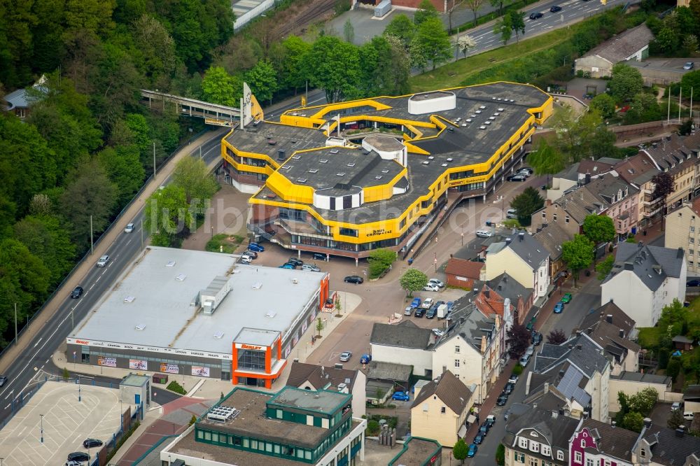 Luftaufnahme Ennepetal - Gewerbegebiet Gasstraße - Neustraße mit gelben Haus Ennepetal in Ennepetal im Bundesland Nordrhein-Westfalen