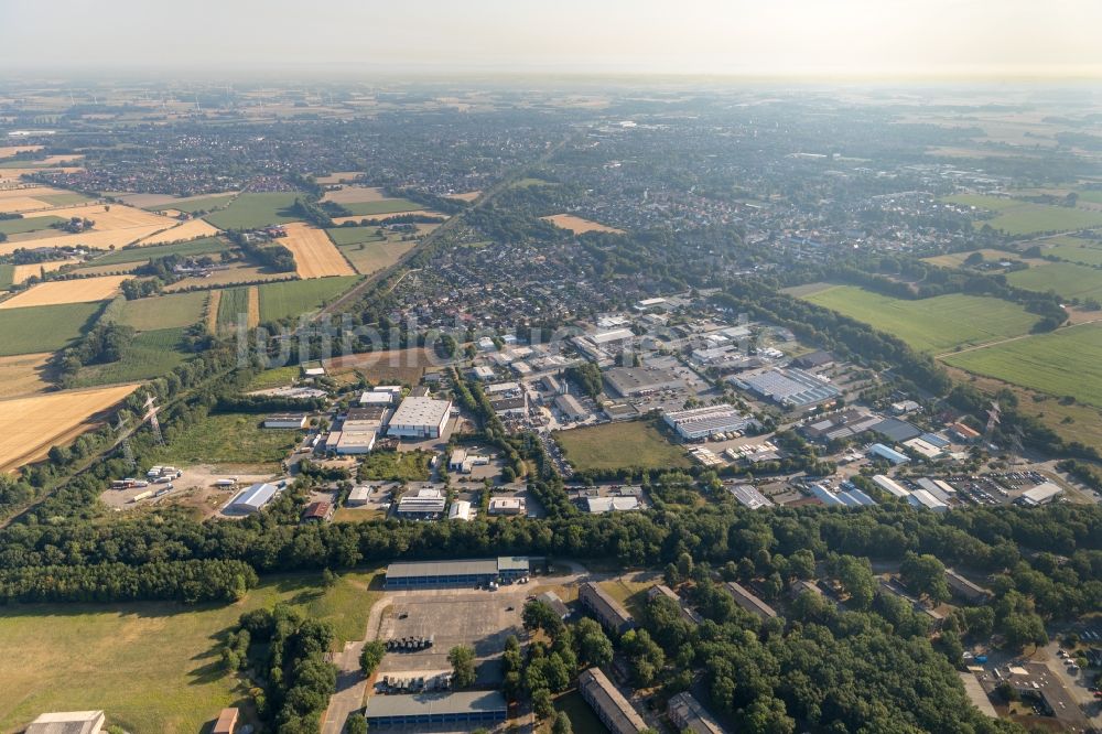 Luftbild Ahlen - Gewerbegebiet Gewerbegebiet Kleinwellenfeld in Ahlen im Bundesland Nordrhein-Westfalen, Deutschland