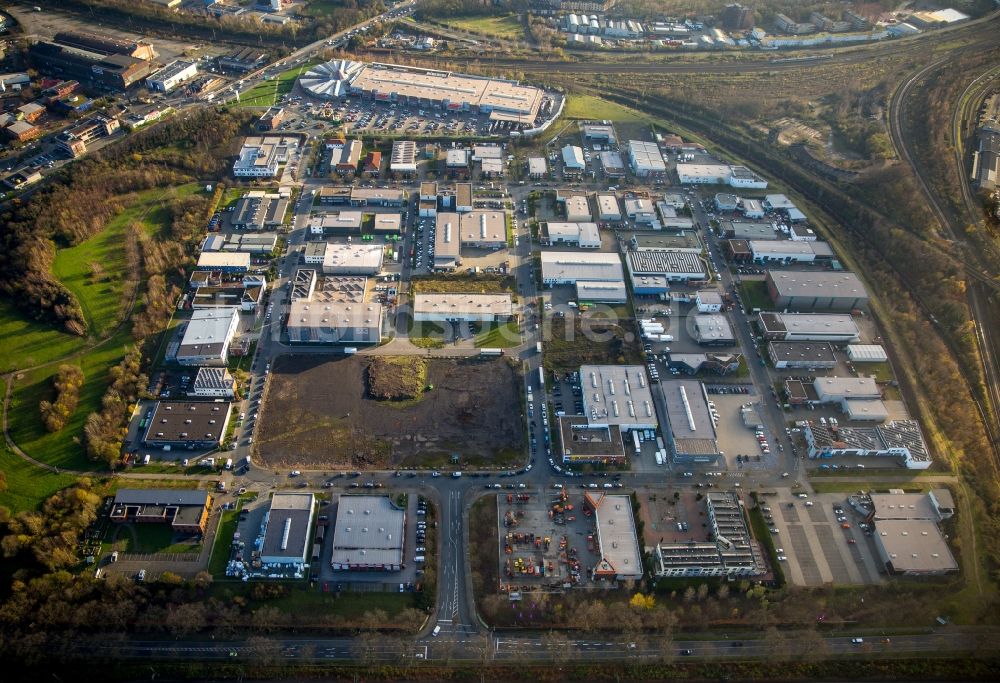 Oberhausen aus der Vogelperspektive: Gewerbegebiet des Gewerbeparks Am Kaisergarten in Oberhausen im Bundesland Nordrhein-Westfalen