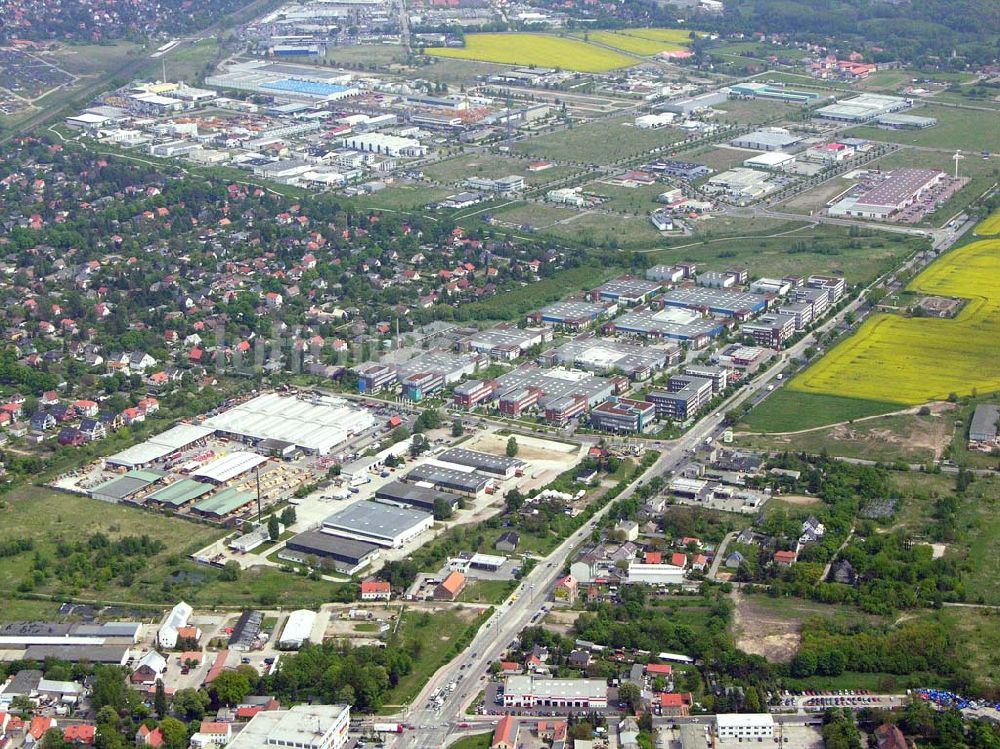 Berlin - Mahlsdorf aus der Vogelperspektive: Gewerbegebiet der GIP in Berlin-Mahlsdorf