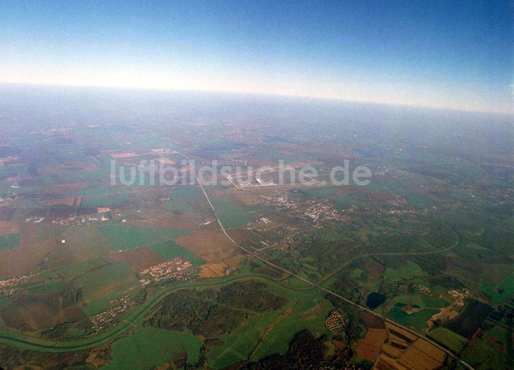 Luftaufnahme Leipzig - Gröbers - Gewerbegebiet Großkugel an der BAB A14 (Nähe Schkeuditzer Kreuz) ein Projekt der HVB Immobilienmanagement AG Blick nach Nord im Bild auch Flughafen Leipzig - Halle 06