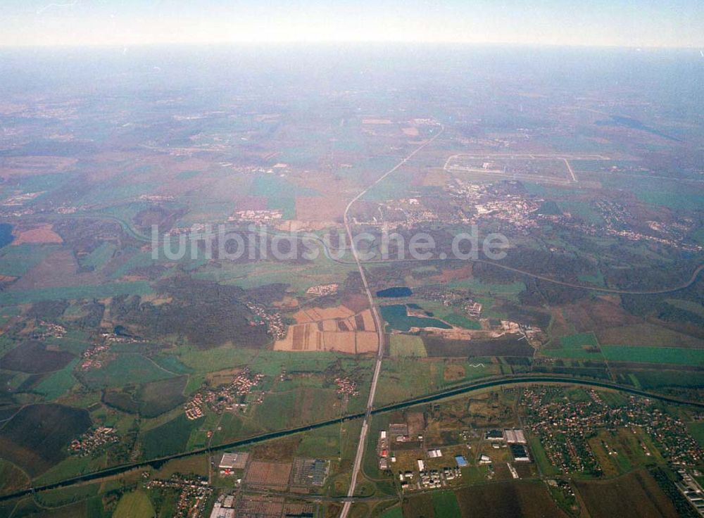 Leipzig - Gröbers von oben - Gewerbegebiet Großkugel an der BAB A14 (Nähe Schkeuditzer Kreuz) ein Projekt der HVB Immobilienmanagement AG Blick nach Nord im Bild auch Flughafen Leipzig - Halle 06