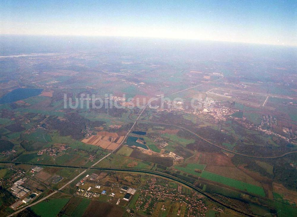 Luftbild Leipzig - Gröbers - Gewerbegebiet Großkugel an der BAB A14 (Nähe Schkeuditzer Kreuz) ein Projekt der HVB Immobilienmanagement AG Blick nach Nord im Bild auch Flughafen Leipzig - Halle 06