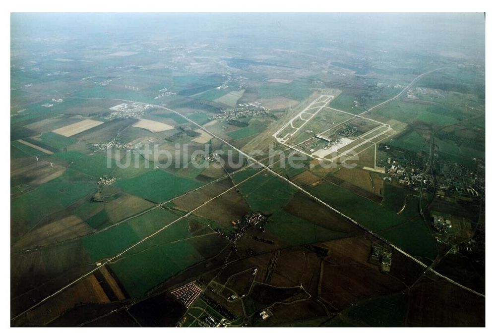 Luftaufnahme Leipzig - Gröbers - Gewerbegebiet Großkugel an der BAB A14 (Nähe Schkeuditzer Kreuz) ein Projekt der HVB Immobilienmanagement AG Blick nach Nordost im Bild auch Flughafen Leipzig - Halle 06