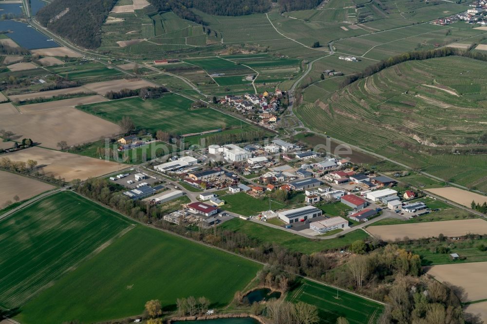 Luftbild Vogtsburg im Kaiserstuhl - Gewerbegebiet Auf der Haid in Vogtsburg im Kaiserstuhl im Bundesland Baden-Württemberg, Deutschland