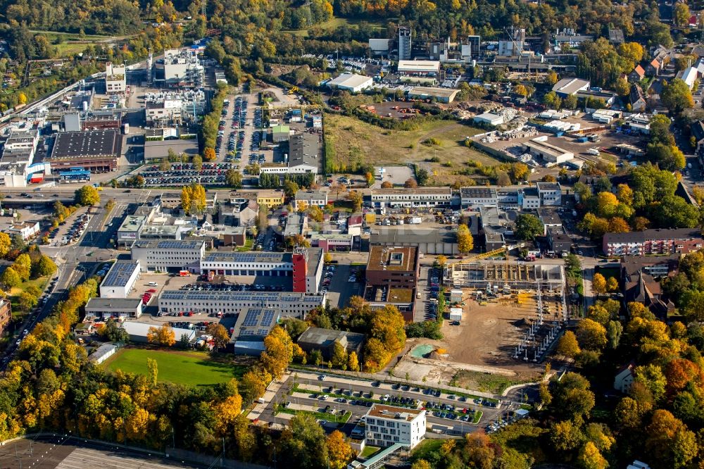 Luftaufnahme Essen - Gewerbegebiet und Hauptfeuerwache der Städtischen Feuerwehr in Essen im Bundesland Nordrhein-Westfalen