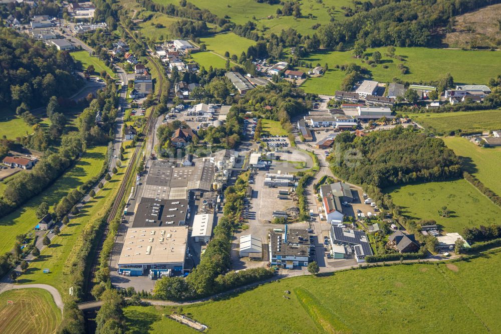 Helle aus der Vogelperspektive: Gewerbegebiet in Helle im Bundesland Nordrhein-Westfalen, Deutschland