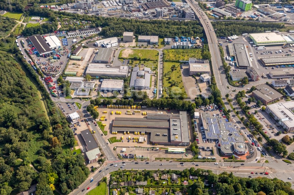 Essen aus der Vogelperspektive: Gewerbegebiet an der Herzogstraße - Stoppenberger Straße in Essen im Bundesland Nordrhein-Westfalen, Deutschland